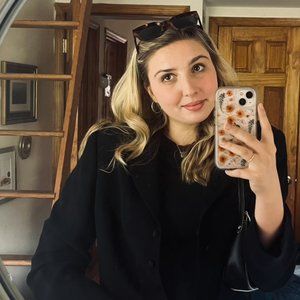 Meet your Posher, Elizabeth